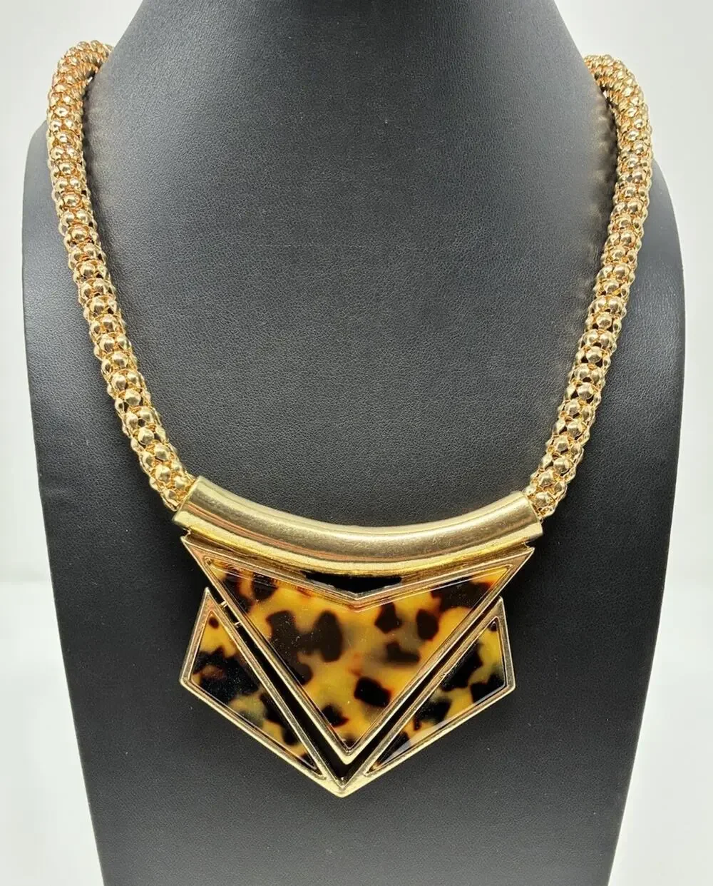 Tortoise Shell Chevron Pendant Gold Tone Chain Statement Necklace Costume